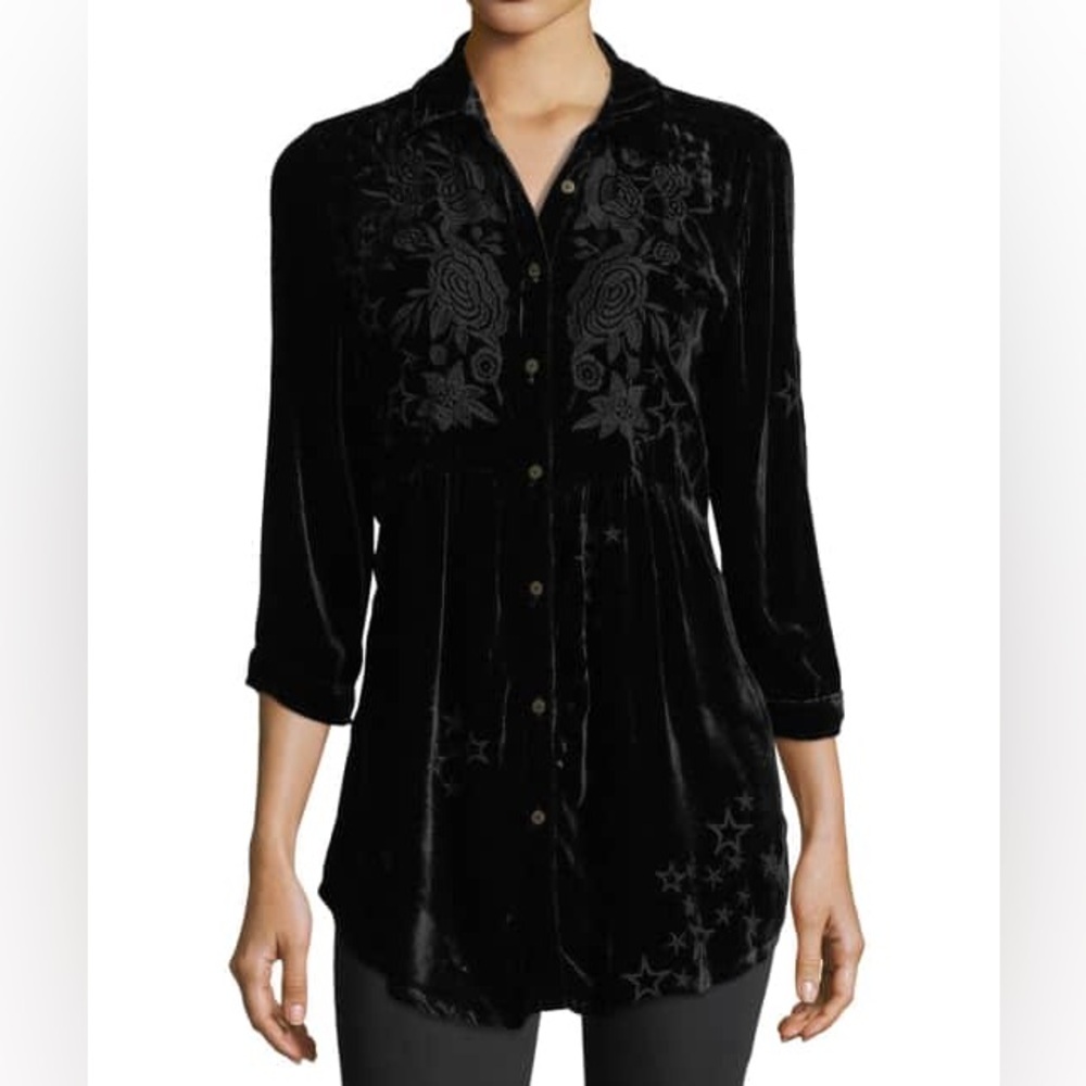 NWT Johnny Was Roberta Velvet Embroidered Smocked $245 Blouse